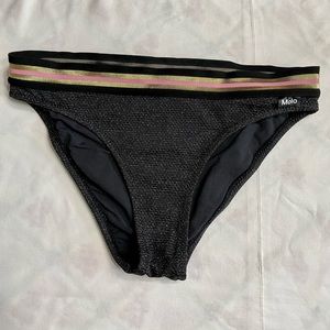 Girls bathing suits 👙